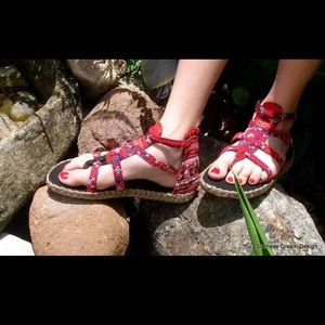 Women’s Sandals Embroidered Pink Vegan Size 6.5